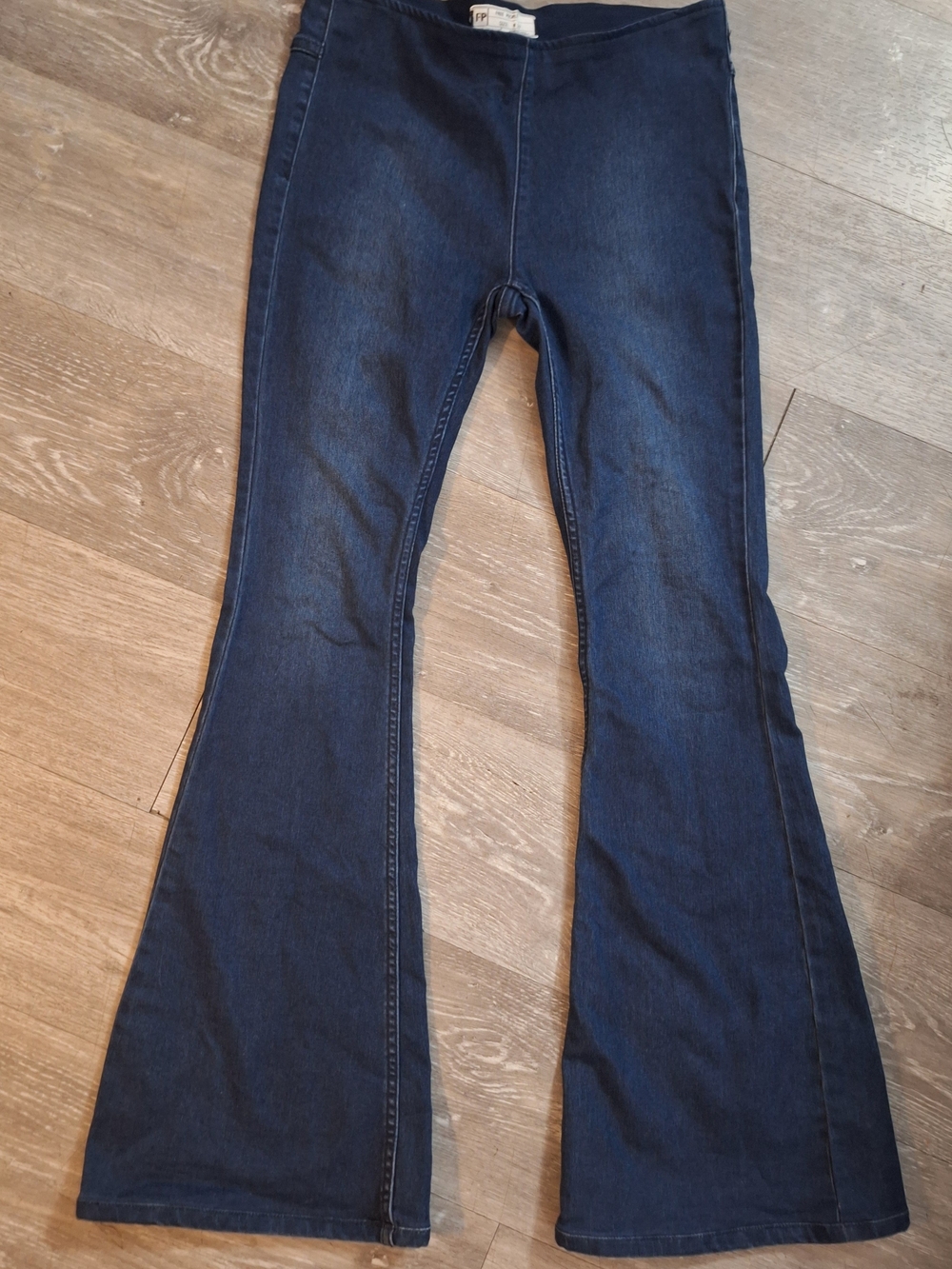 Free People Dark Wash Pull On Retro Dramatic Flare Bell Bottom Jeans Boho